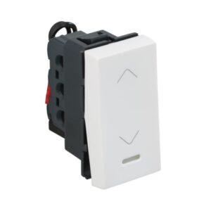 Legrand Arteor 6 A 2 Way Switch